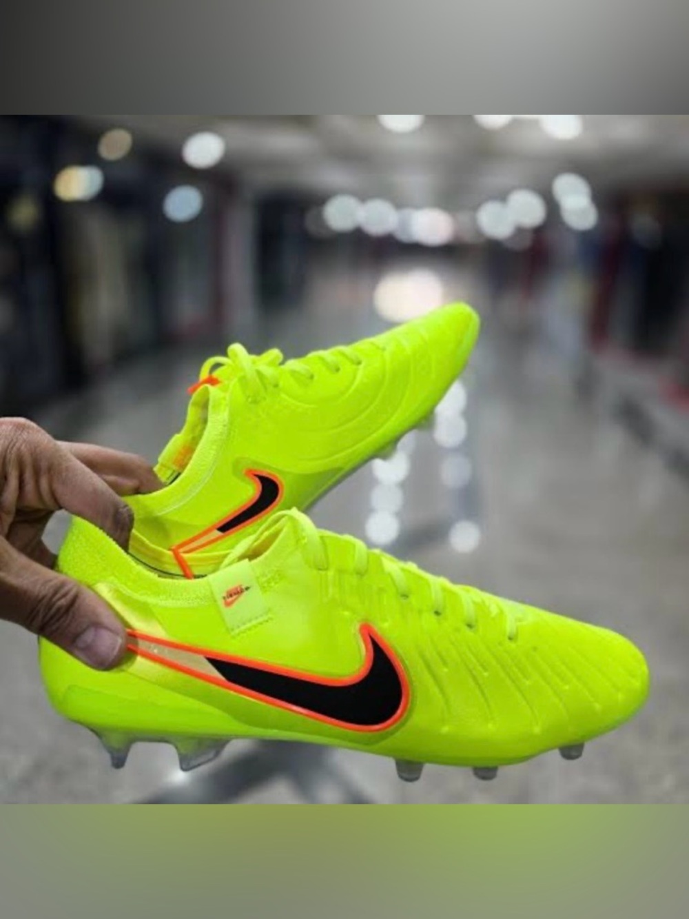 ✔️New✔️ NIKE Tiempo Legend 10 Elite FG 'Volt Black'